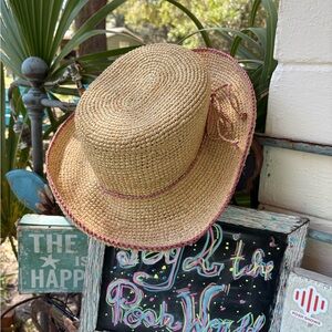 HATS GALORE!! EUC natural wide brimmed sun hat Scala with pink accent